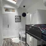 빌라 La Maison Cachee